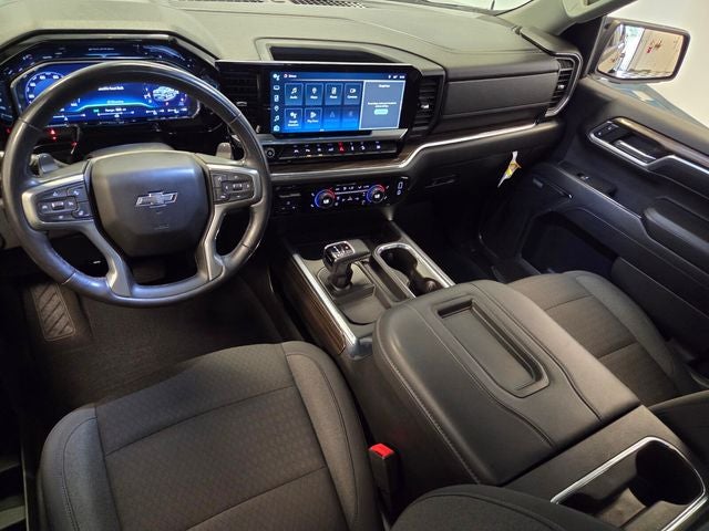 2022 Chevrolet Silverado 1500 RST CREW CAB 4WD