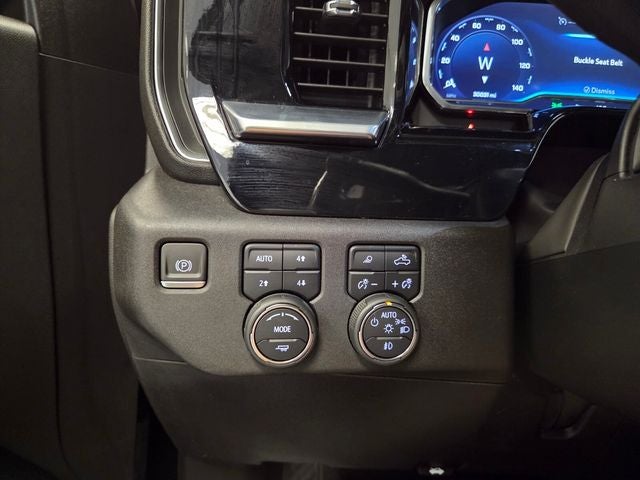 2022 Chevrolet Silverado 1500 RST CREW CAB 4WD