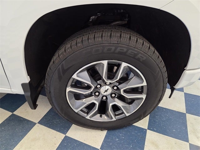 2023 Chevrolet Silverado 1500 RST Crew Cab 4WD