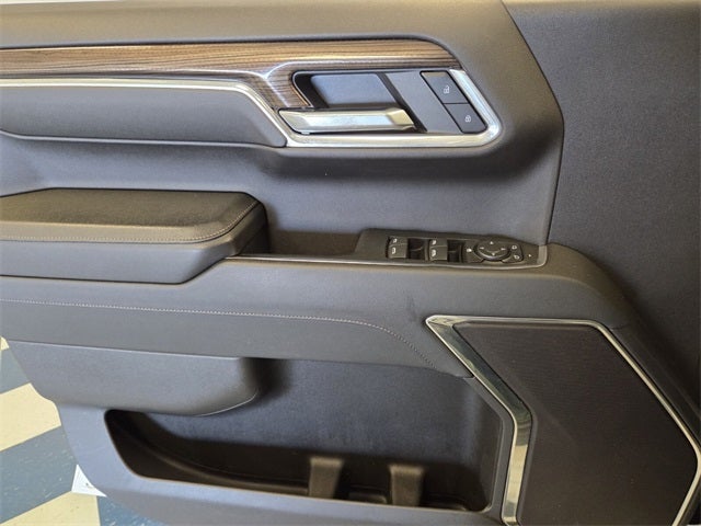 2023 Chevrolet Silverado 1500 RST Crew Cab 4WD