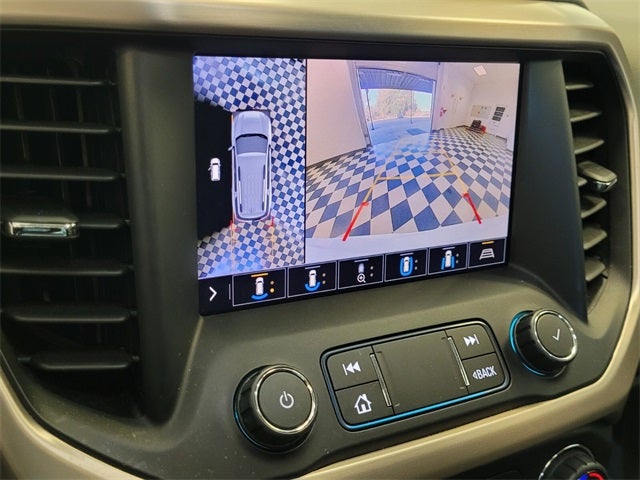 2020 GMC Acadia Denali