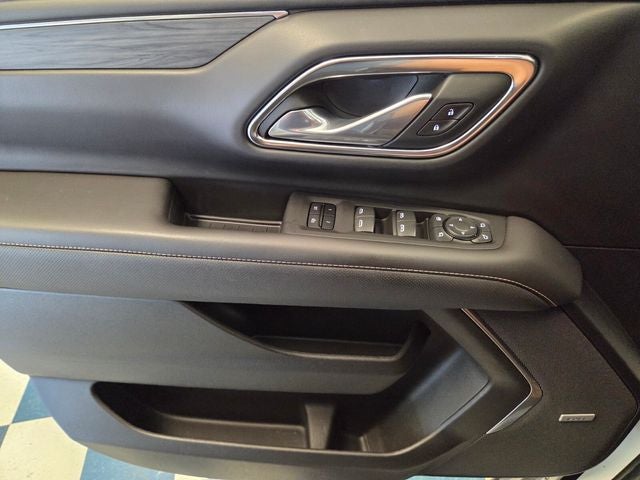 2024 GMC Yukon XL SLT