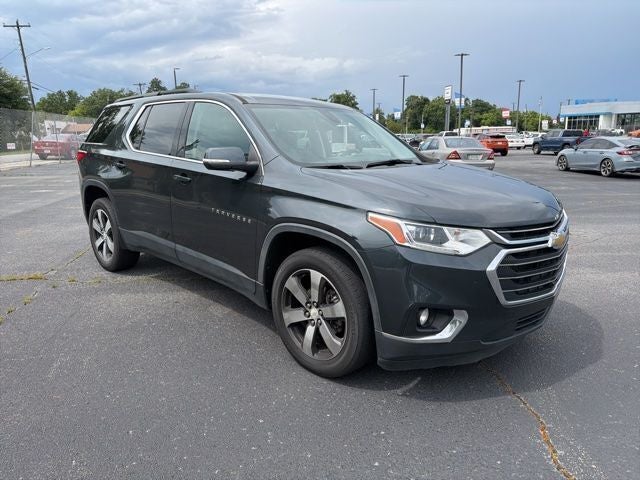 2021 Chevrolet Traverse LT Leather
