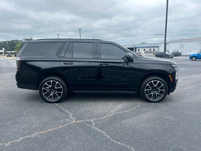 2025 Chevrolet Tahoe RST