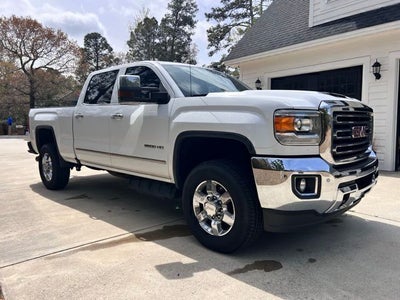 2018 GMC Sierra 2500HD SLT Crew Cab 4WD