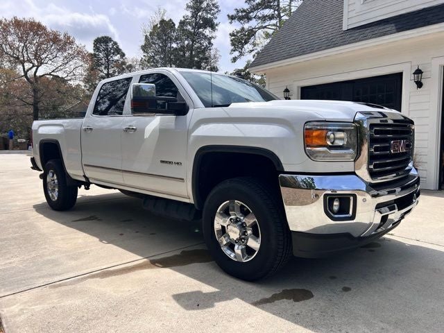 2018 GMC Sierra 2500HD SLT Crew Cab 4WD