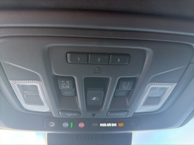 2025 GMC Sierra 2500HD Denali Ultimate Crew Cab 4WD