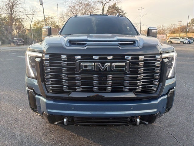 2025 GMC Sierra 2500HD Denali Ultimate Crew Cab 4WD