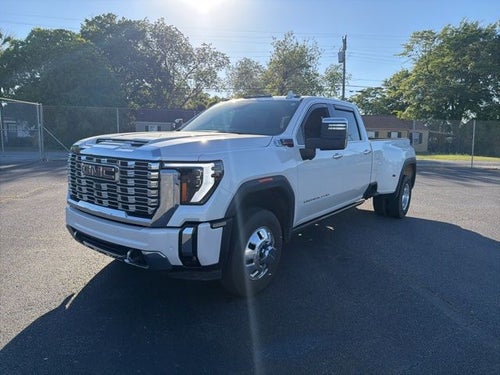2024 GMC Sierra 3500HD Denali