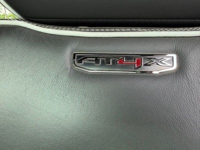 2024 GMC Sierra 2500HD AT4X Crew Cab 4WD