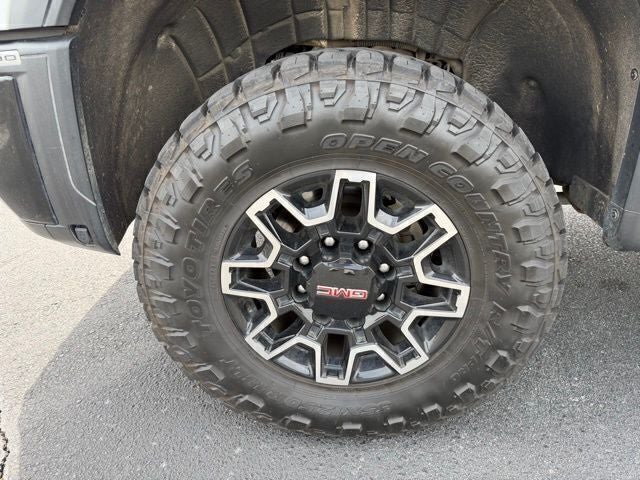 2024 GMC Sierra 2500HD AT4X Crew Cab 4WD