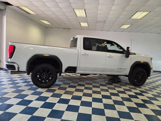 2025 GMC Sierra 2500HD AT4