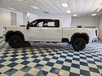 2025 GMC Sierra 2500HD AT4