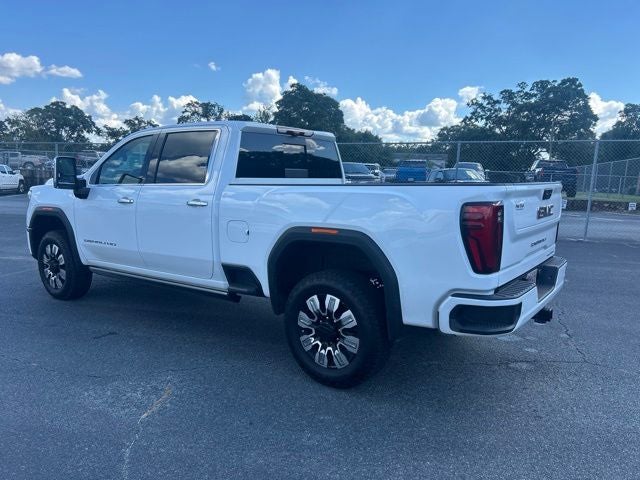 2025 GMC Sierra 2500HD Denali