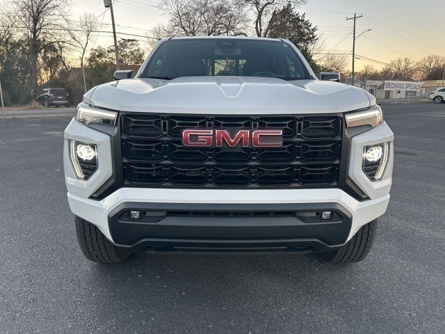 2025 GMC Canyon Elevation CREW CAB