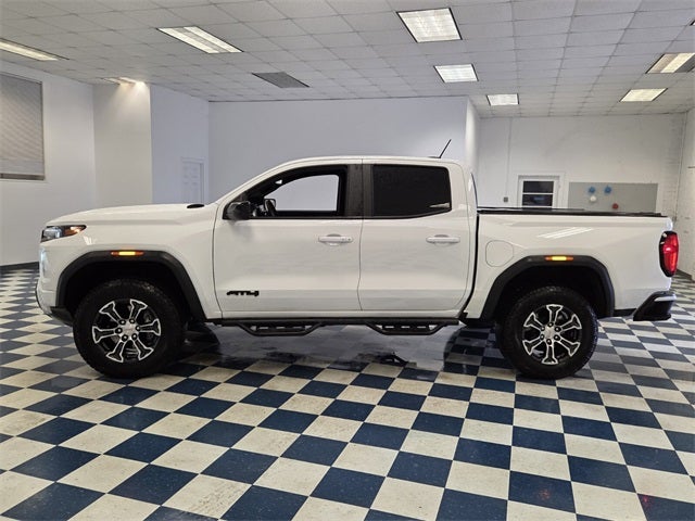 2025 GMC Canyon AT4