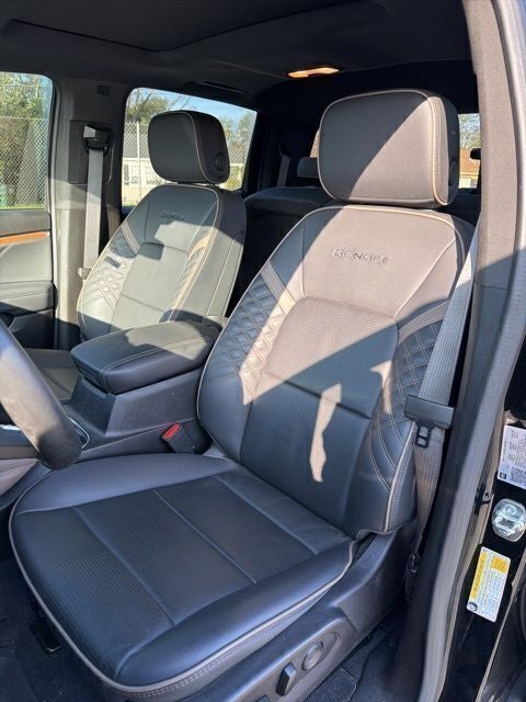 2024 GMC Canyon Denali