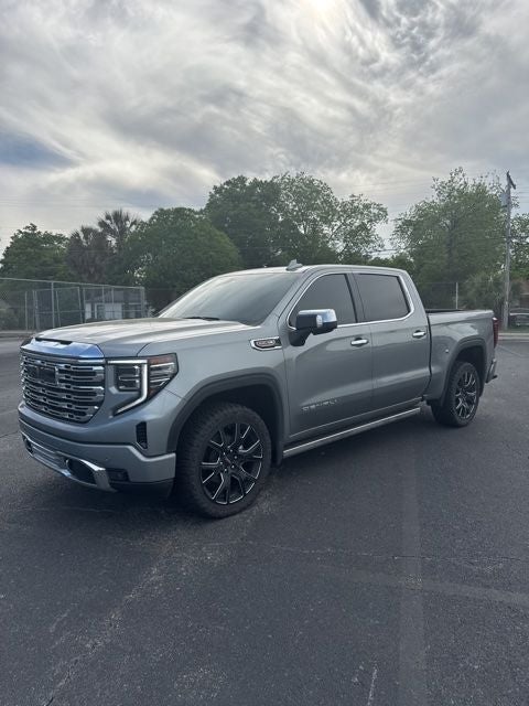 2025 GMC Sierra 1500 Denali Crew Cab 4WD