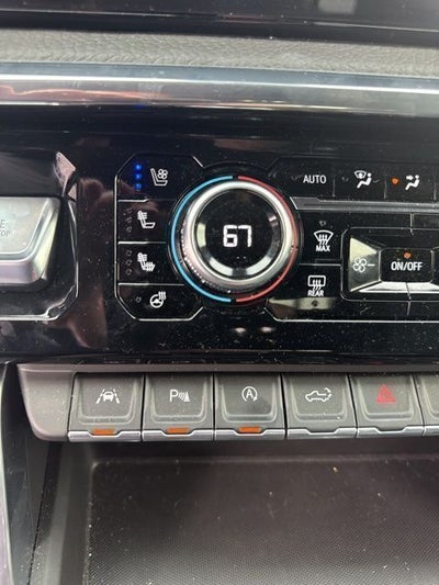 2025 GMC Sierra 1500 Denali Crew Cab 4WD