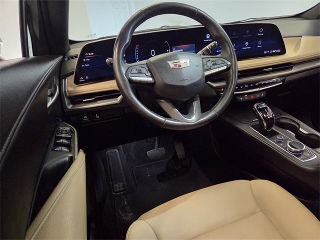 2024 Cadillac XT4 Luxury