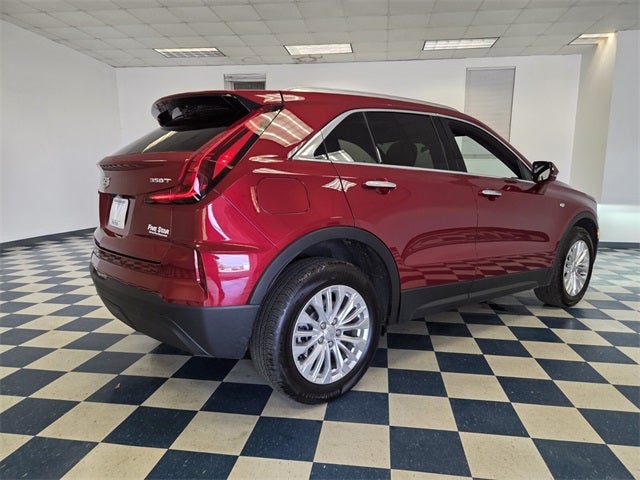 2024 Cadillac XT4 Luxury
