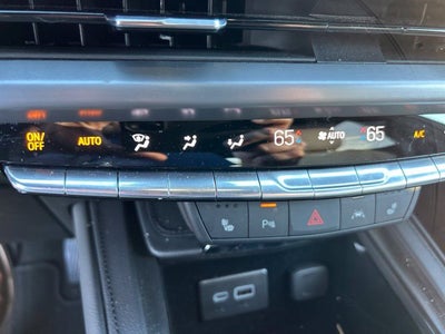 2024 Cadillac XT4 Luxury