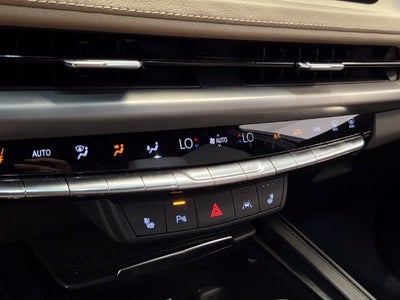 2024 Cadillac XT4 Luxury