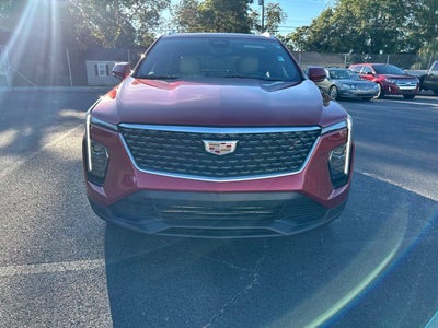 2024 Cadillac XT4 Luxury