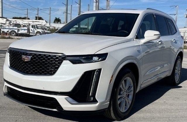 2024 Cadillac XT6 Luxury