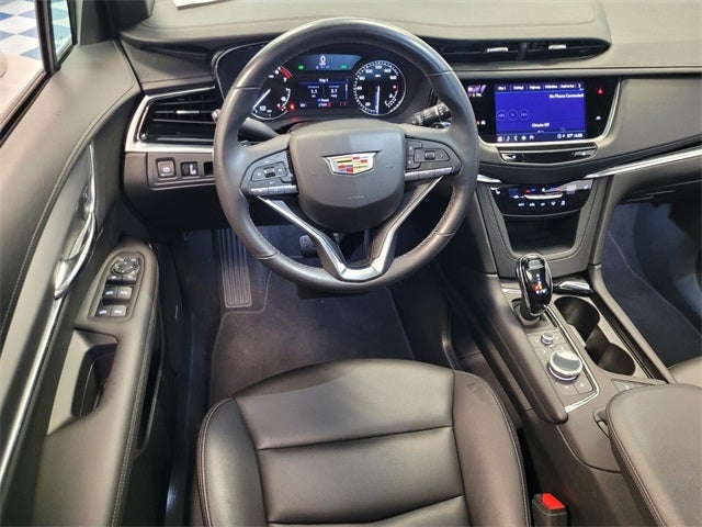 2024 Cadillac XT6 Luxury