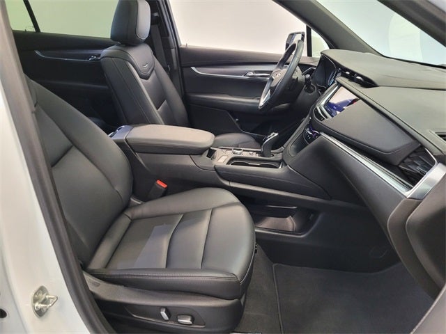 2024 Cadillac XT6 Luxury