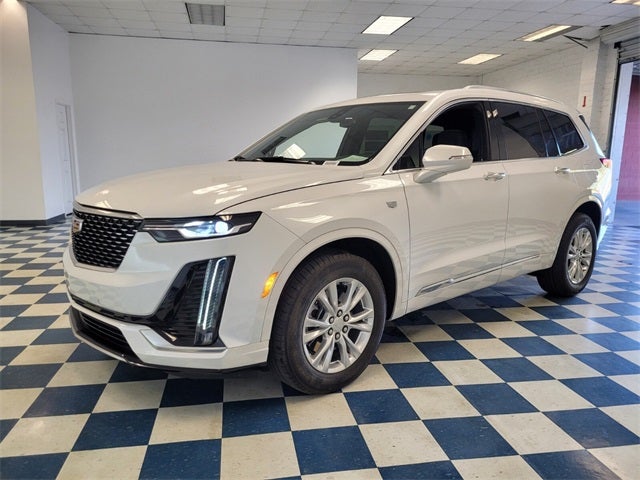2024 Cadillac XT6 Luxury