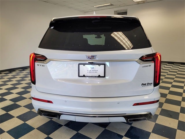 2024 Cadillac XT6 Luxury