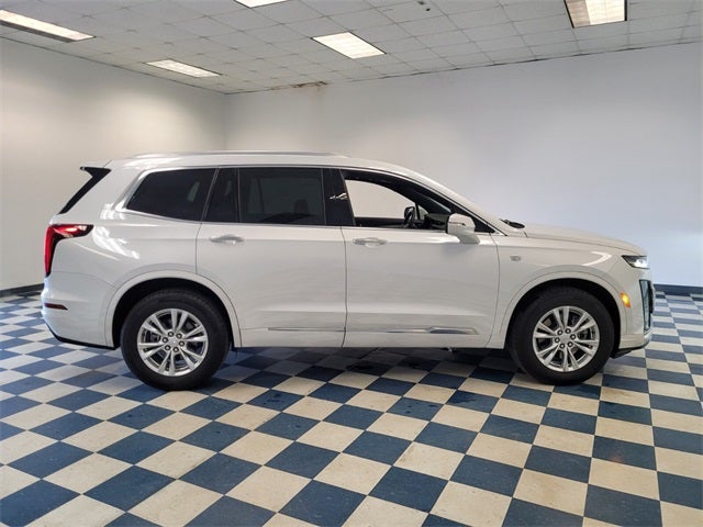 2024 Cadillac XT6 Luxury