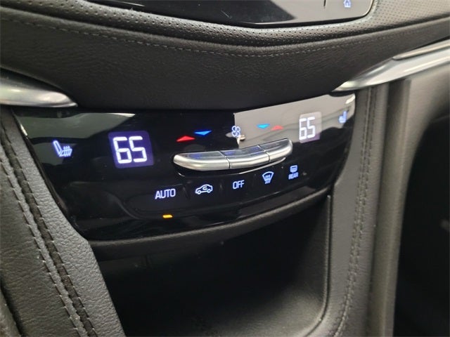 2023 Cadillac XT6 Luxury