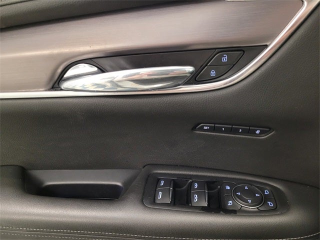 2023 Cadillac XT6 Luxury