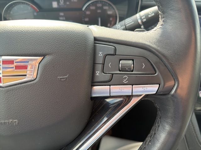 2023 Cadillac XT6 Premium Luxury