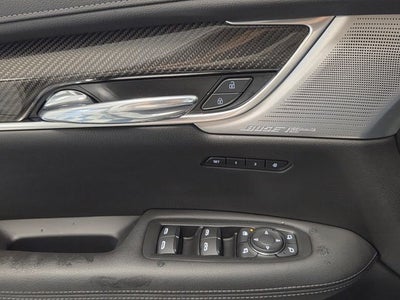 2023 Cadillac XT6 Sport