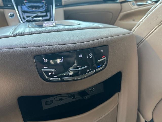 2020 Cadillac Escalade Platinum Edition