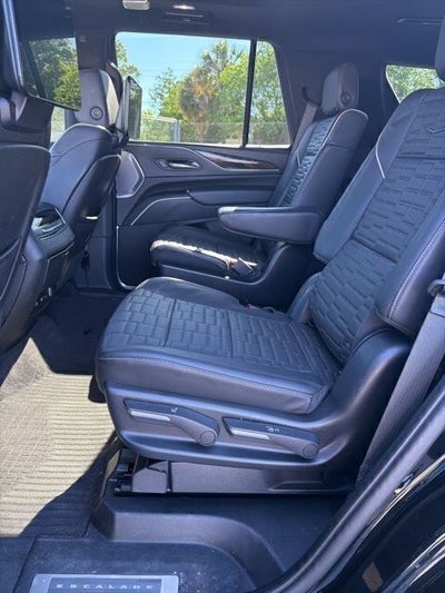 2023 Cadillac Escalade Sport Platinum