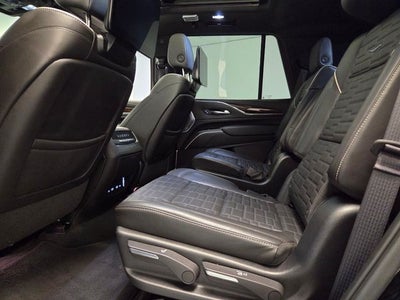 2023 Cadillac Escalade Sport Platinum