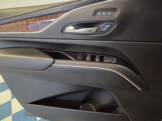 2023 Cadillac Escalade Sport Platinum