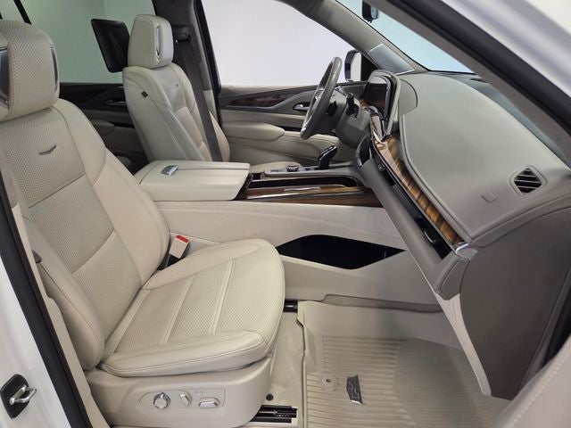 2023 Cadillac Escalade ESV Sport Platinum