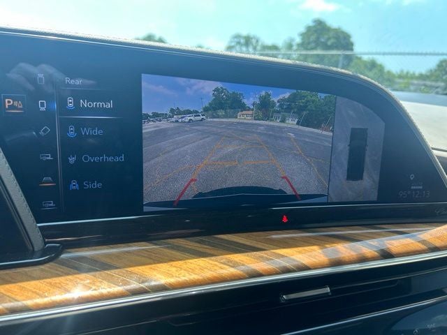 2023 Cadillac Escalade ESV Sport Platinum