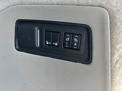 2023 Cadillac Escalade ESV Sport Platinum