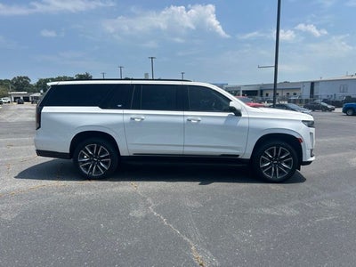 2023 Cadillac Escalade ESV Sport Platinum