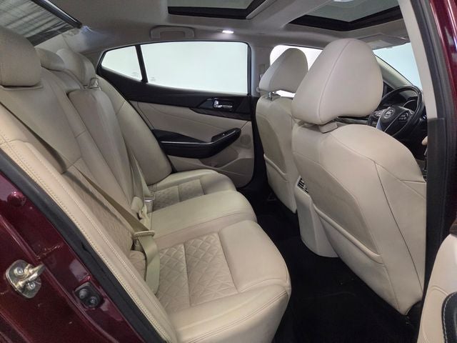 2016 Nissan Maxima Platinum