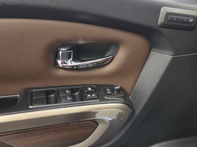 2021 Nissan Titan Platinum Reserve