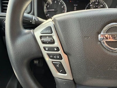 2022 Nissan Titan SV Crew Cab