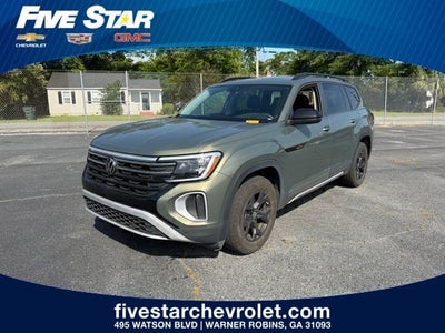 2024 Volkswagen Atlas 2.0T Peak Edition SE w/Technology
